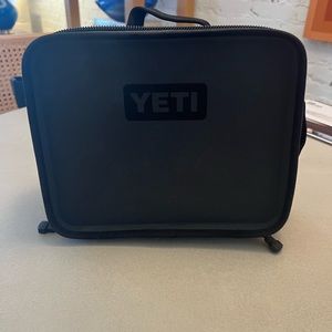 Yeti Lunchbox